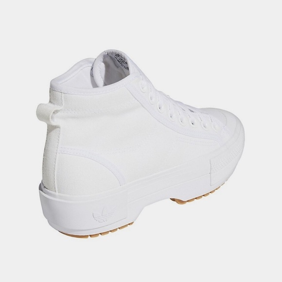 BNWT Adidas Nizza Trek W Sneakers - Women’s Size 8 - White/Gum Sole - Picture 3 of 14